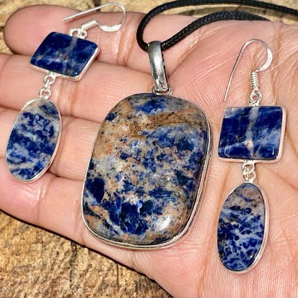 Navy Sodalite Pendant & Earrings Set - Picture 3 of 9